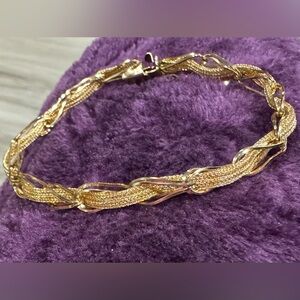 ♦️SOLD♦️Beautiful & Unique 14k Bracelet!